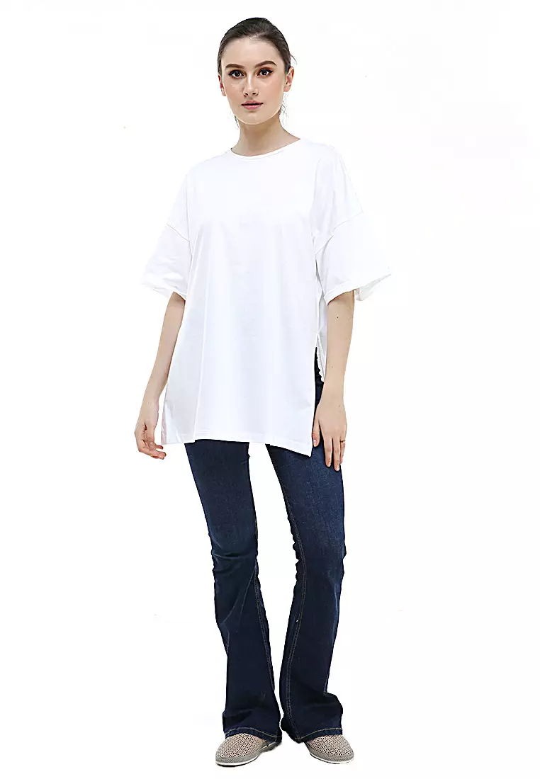 Fintan Tshirt Super Comfy Short Sleeve Design Simple And Casual Look Atasan Wanita - White