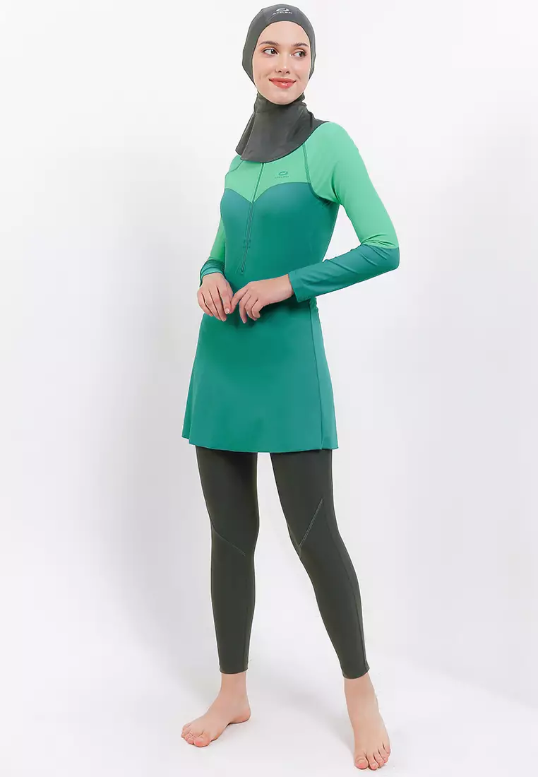 LADIES DIVING MOSLEM