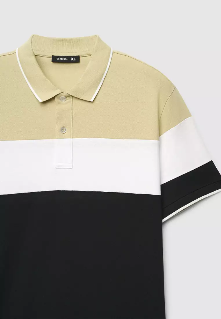 Man Short-Sleeved T-Shirt