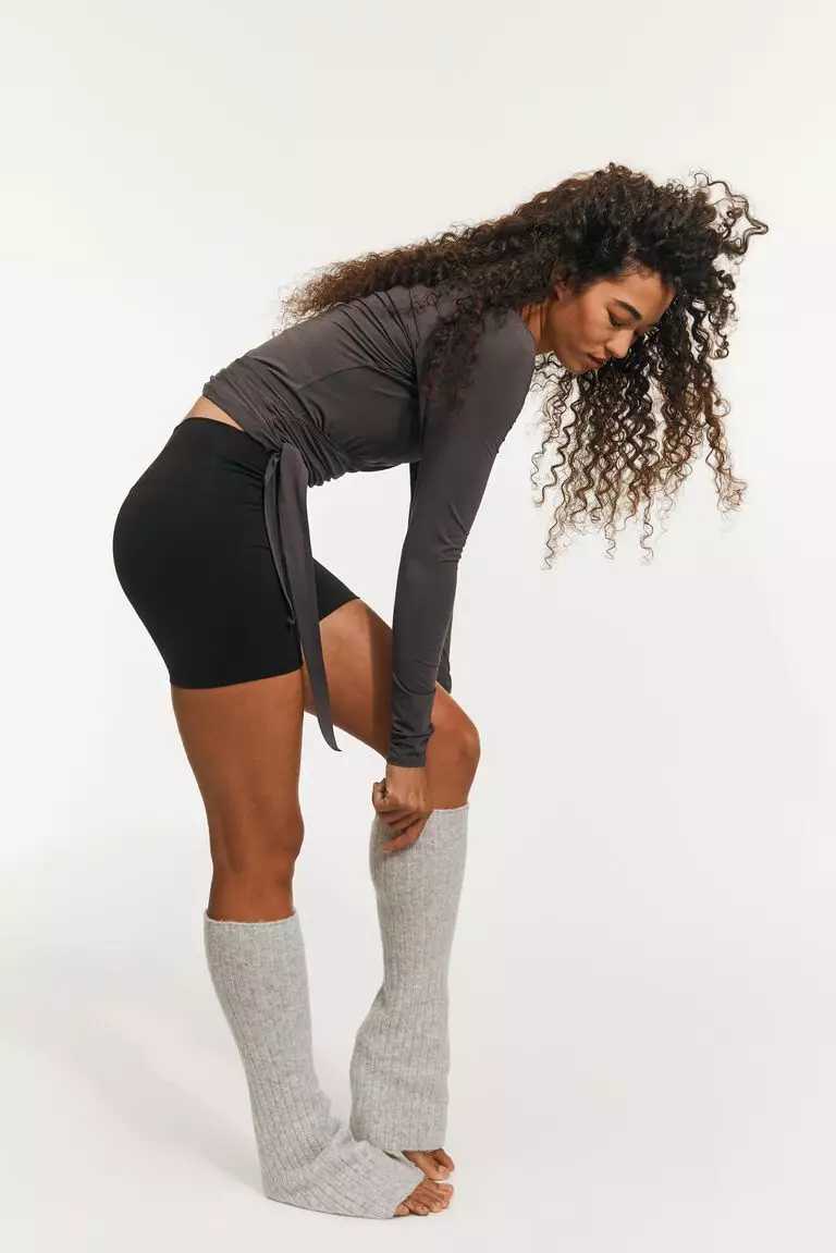 Sports cycling shorts