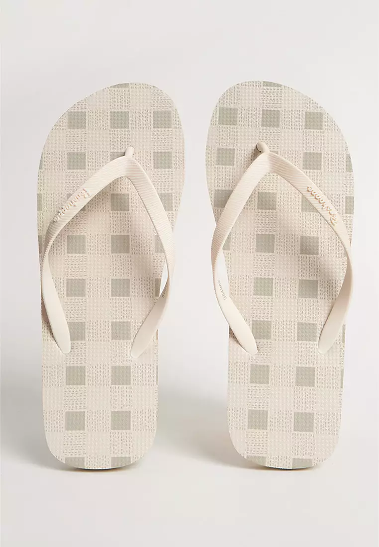 Discount on Penshoppe  shoes - SKU: Women's Checkered Flip Flops