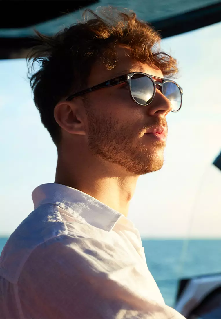 HAWKERS x Pierre Gasly Carey DIVER TEAL Sunglasses for Men and Women, Unisex. UV400 Protection. Official Product designed in Spain
