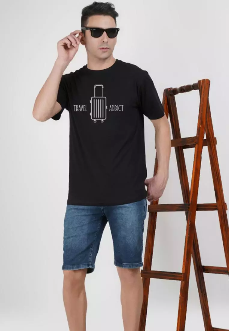 Travel Addict Black Cotton Short Sleeve Crew Neck Regular Fit T-Shirt