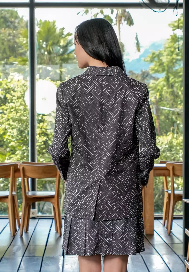 Karmina Batik Blazer
