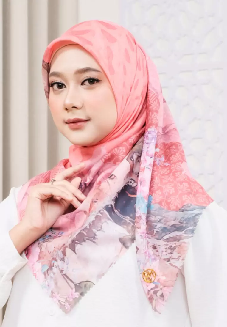 Hijab Segi Empat Wanita Premium Alula Series Signature Square Voile Scarf Blush Peach