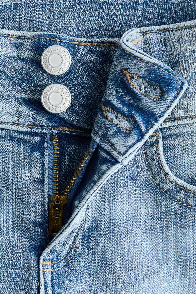 Bootcut Leg Low Jeans