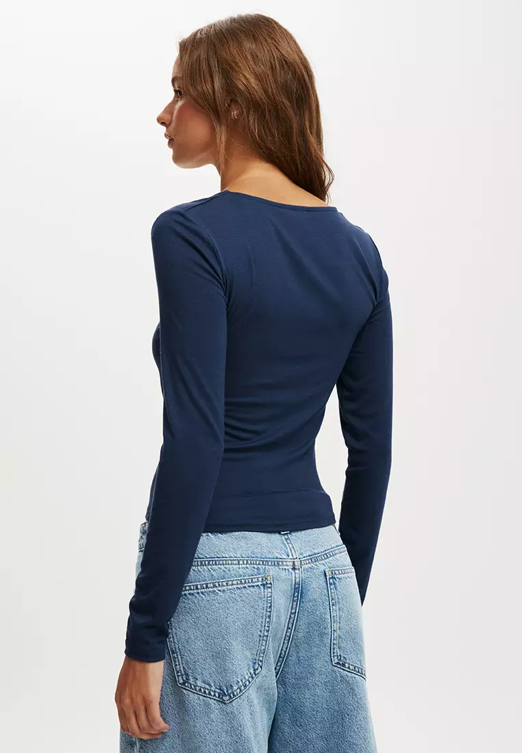 Sunday Scoop Neck Long Sleeves Top