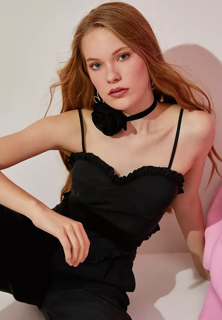 Heart-Shaped Halter Tank Top