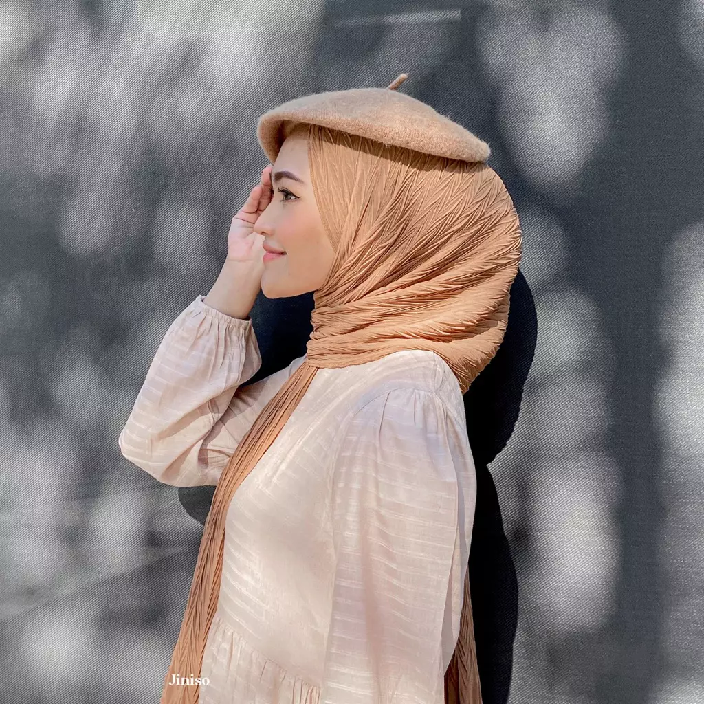 AURA Active Hijab Pashmina Flowy Plisket Breeze