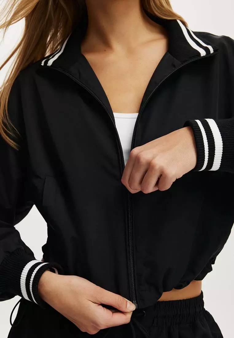 Active Cropped Training Anorak