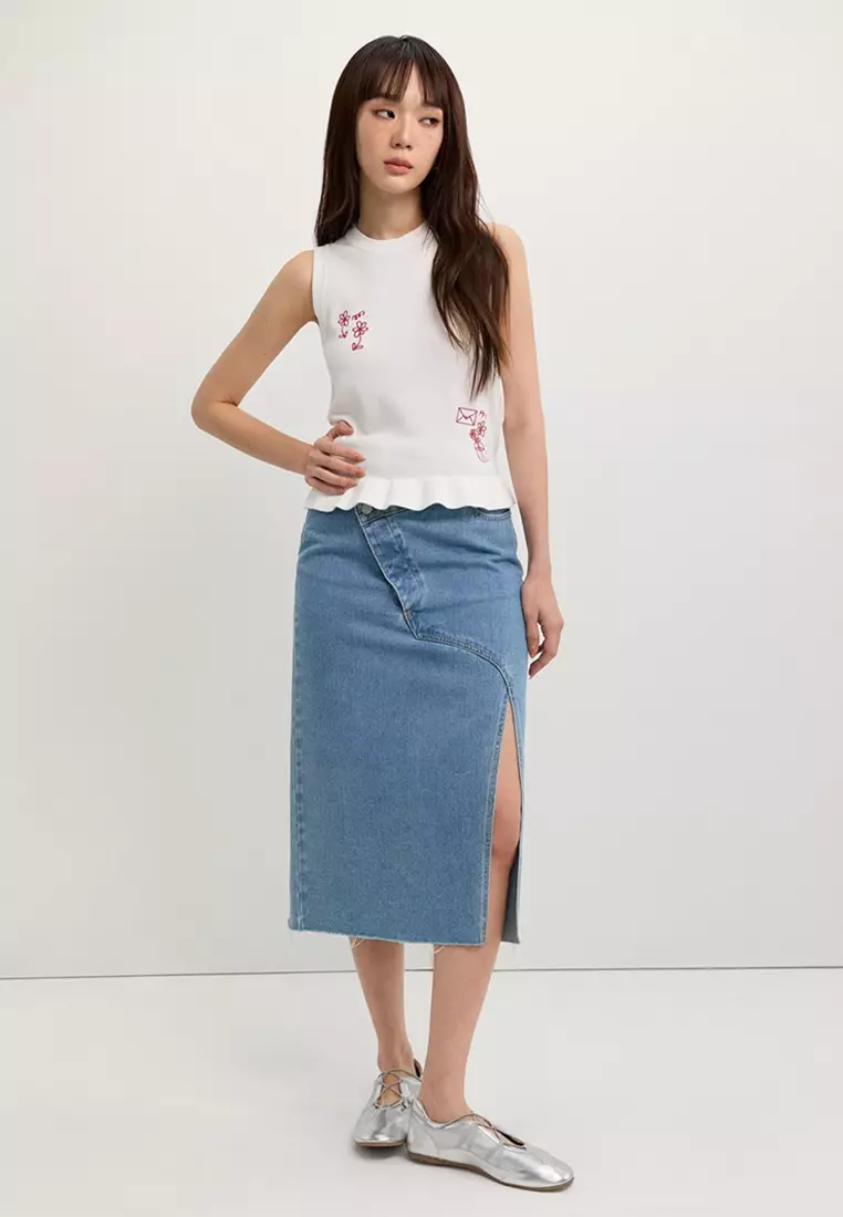 Ruffled Embroidery Top