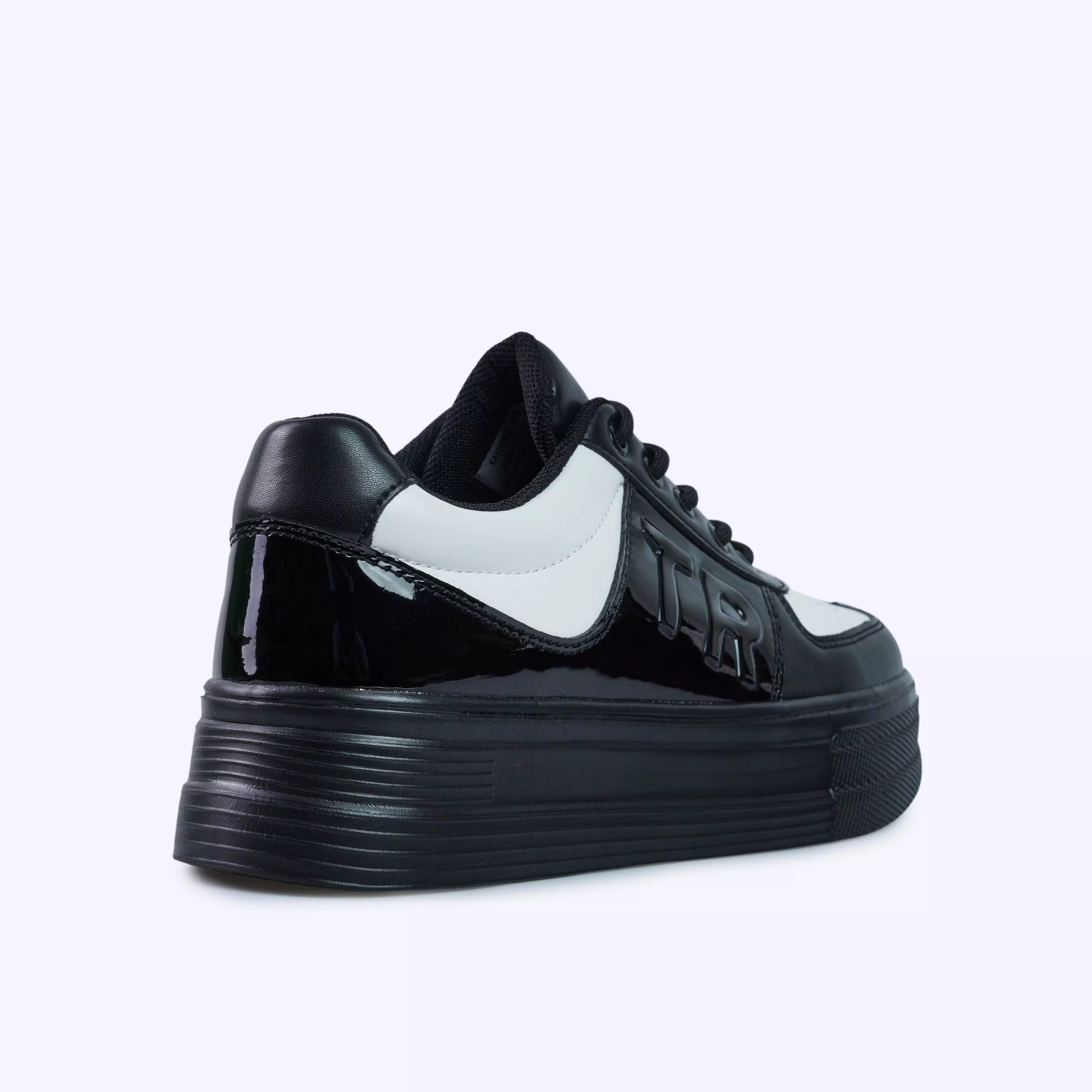 TRACCE KAYDENCE BLACK