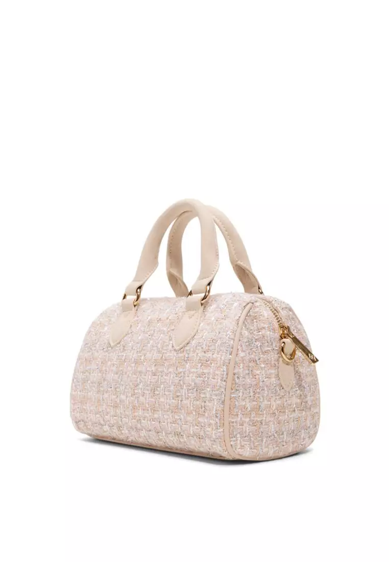 Tanaa Sling Bag
