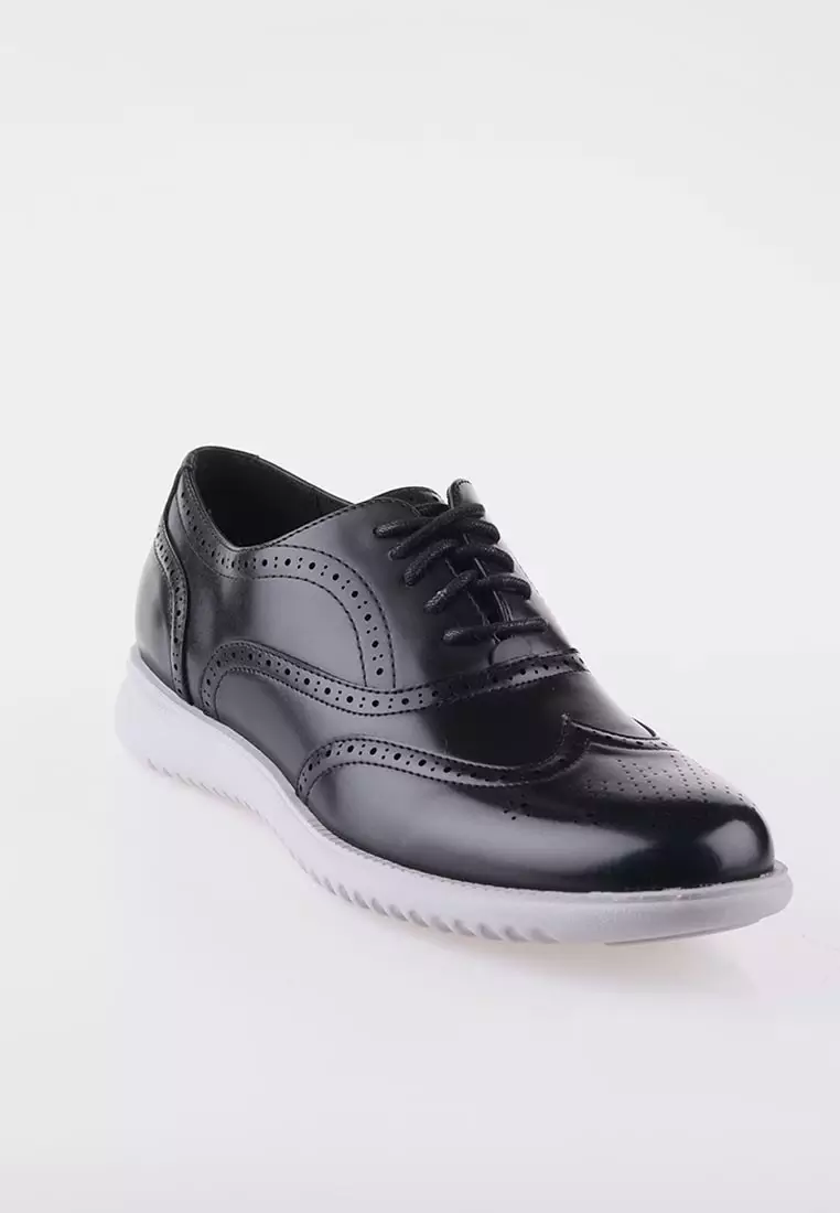Nio Wing Lace Up Oxford