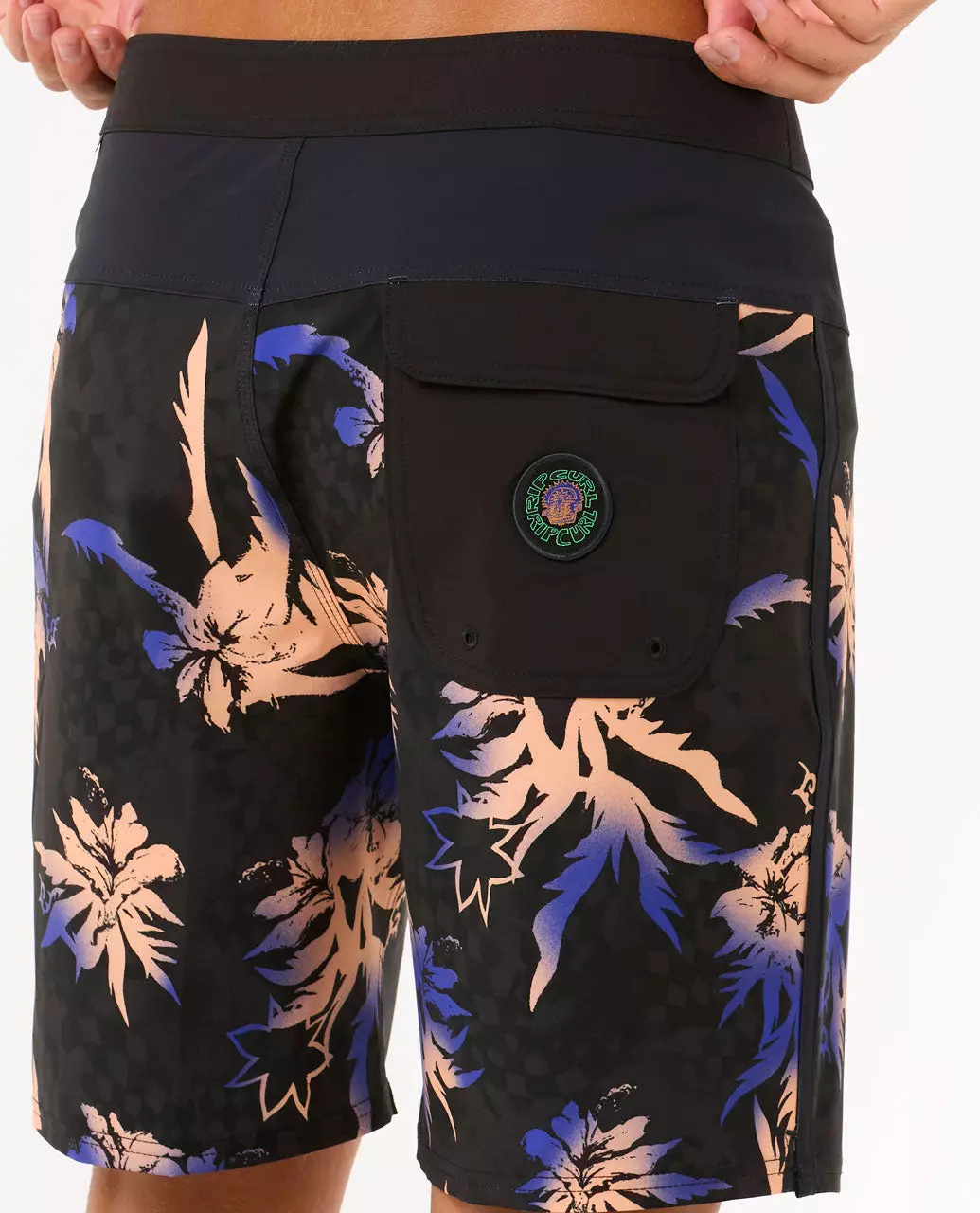 Rip Curl Men Mirage Mason Raw Energy 19" Boardshort - Black