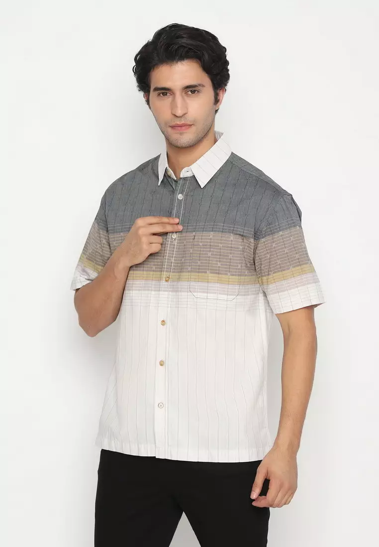 POLICE Kemeja Border Printing Coklat Abu Regular Fit Pria