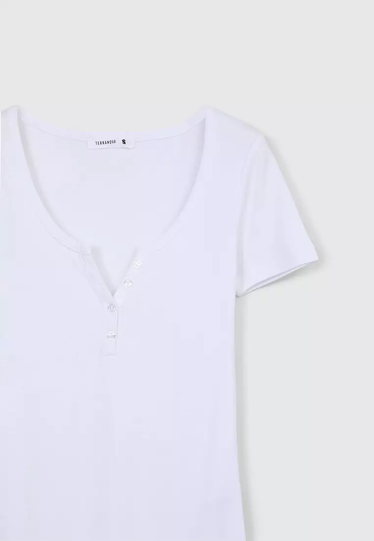 Woman Short-Sleeved T-Shirt