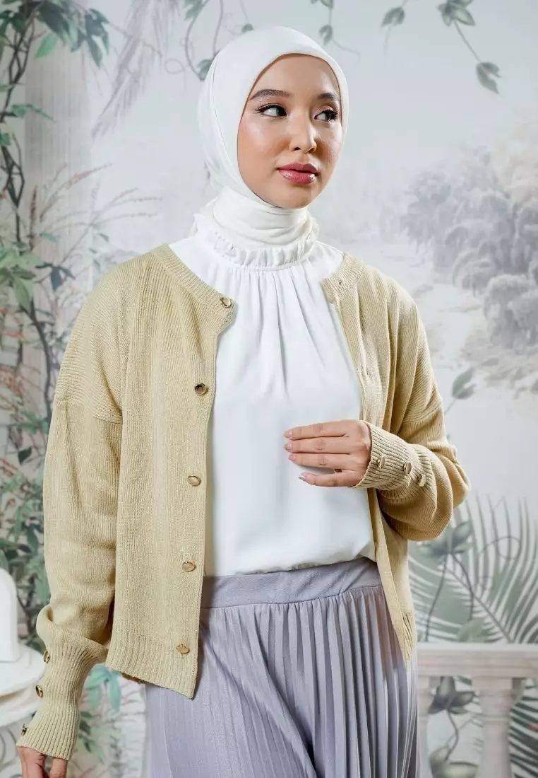 CELY Blouse Sleeveless Offwhite - Atasan Wanita Wudhu Friendly - Bahan Soft Polyester