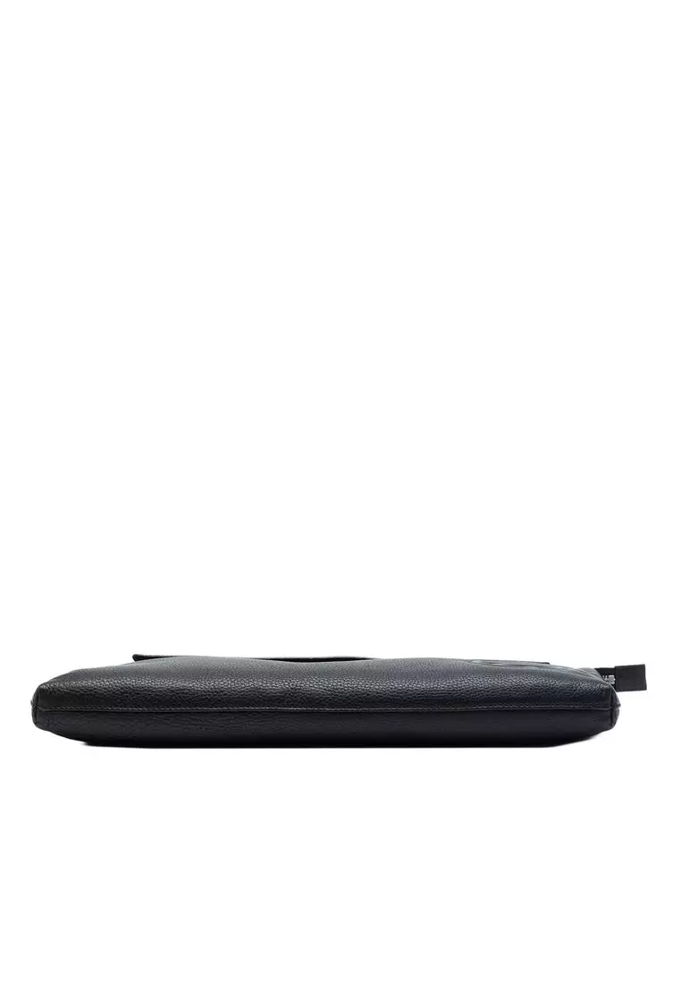 Pre-Loved Gucci Calfskin Soho Clutch