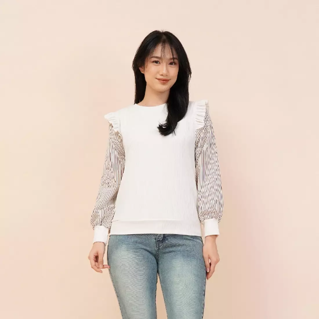 Muffy Blouse Ruffle in Brown