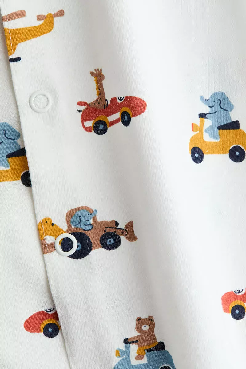 Short cotton sleepsuit