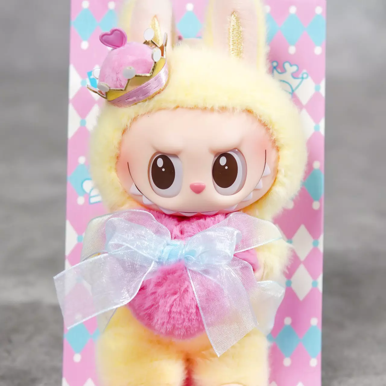 POP MART THE MONSTERS LABUBU LETS CHECKMATE YELLOW KEYCHAIN 100% ORIGINAL