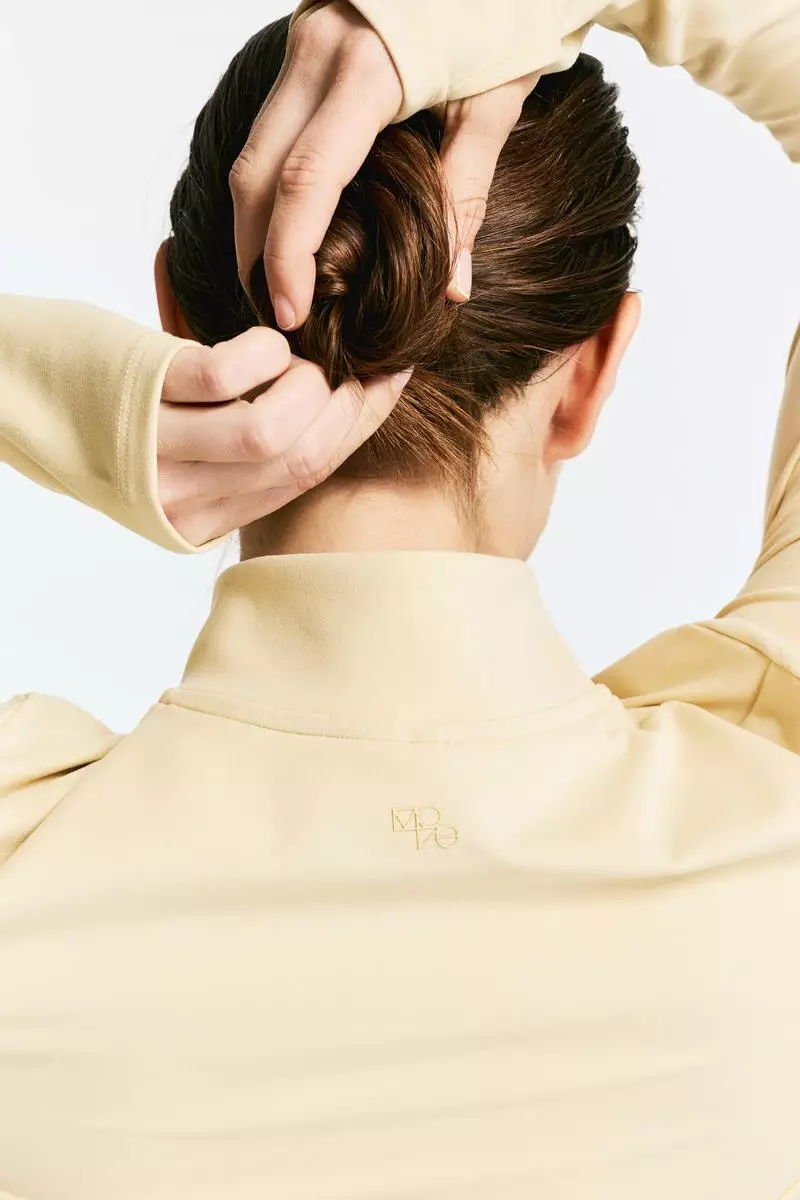 Zip-through sports jacket with SoftMove™