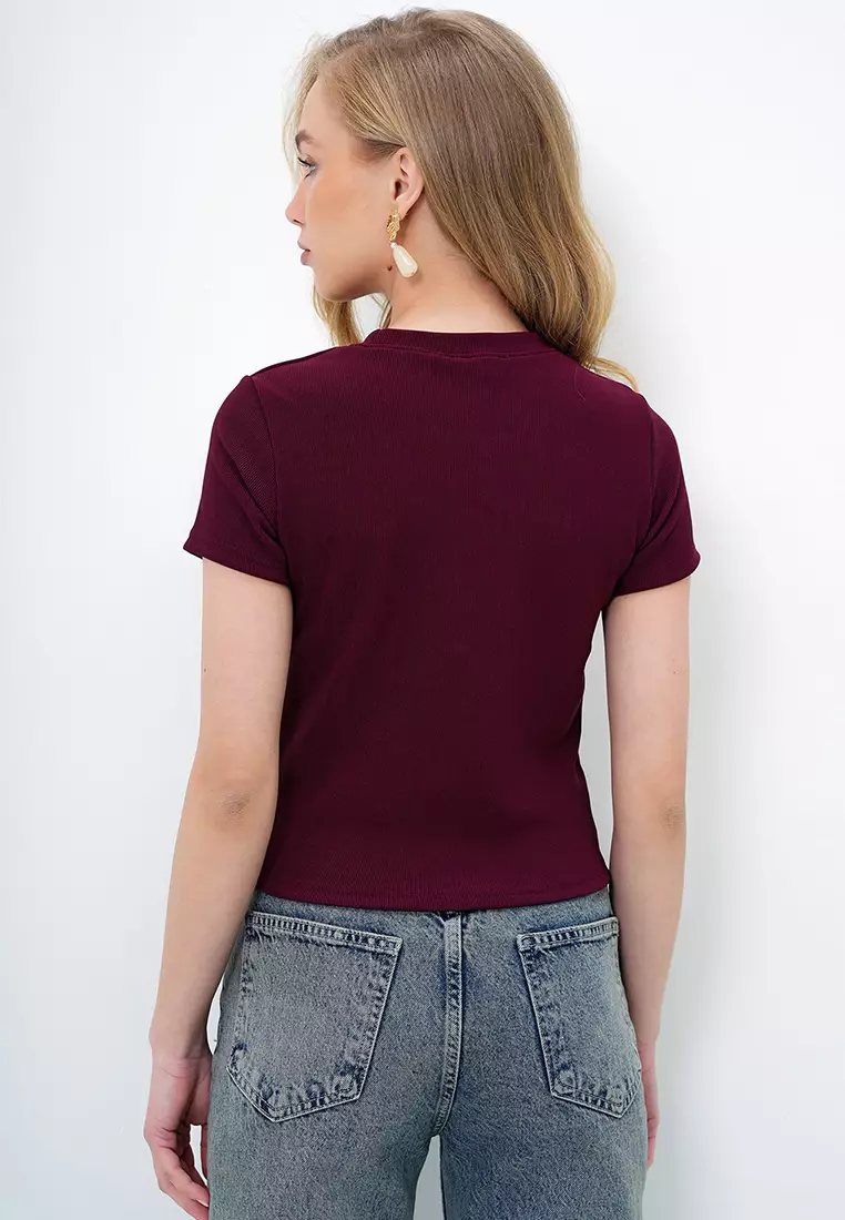 Women's Burgundy Crew Neck Bow Embellished Crop Blouse Alc-X13671