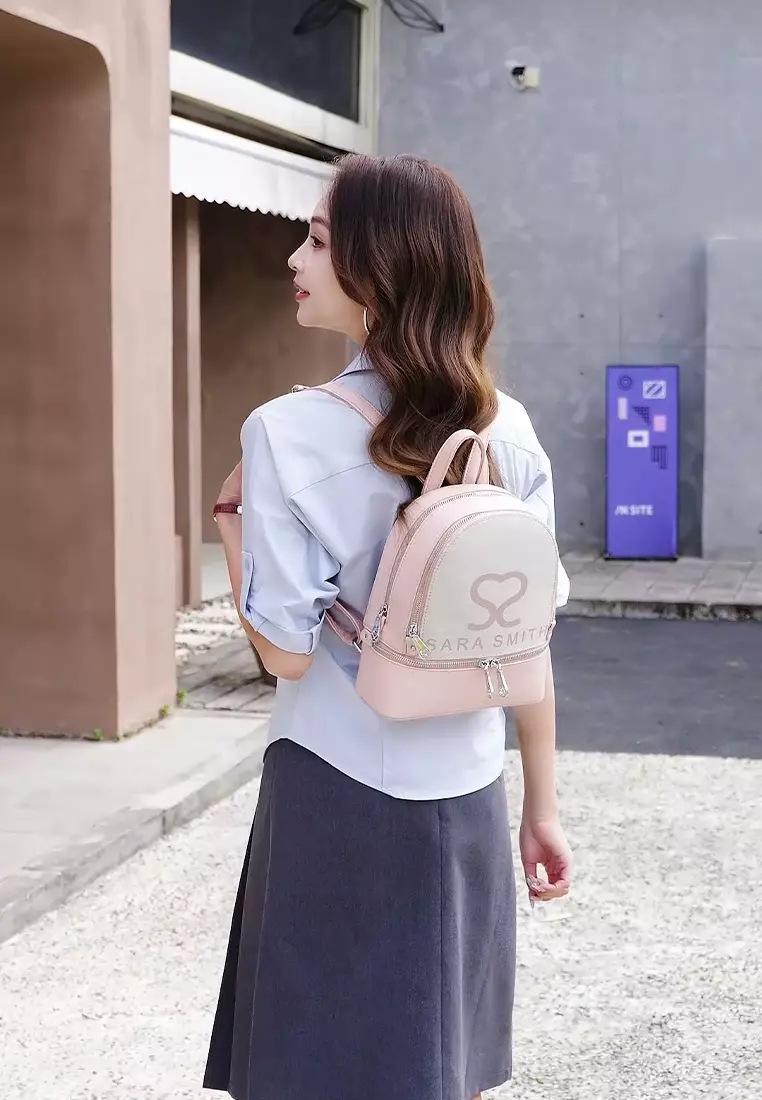 Women's Logo Backpack (Tas Ransel Wanita & Tas Punggung Wanita) - Merah Jambu