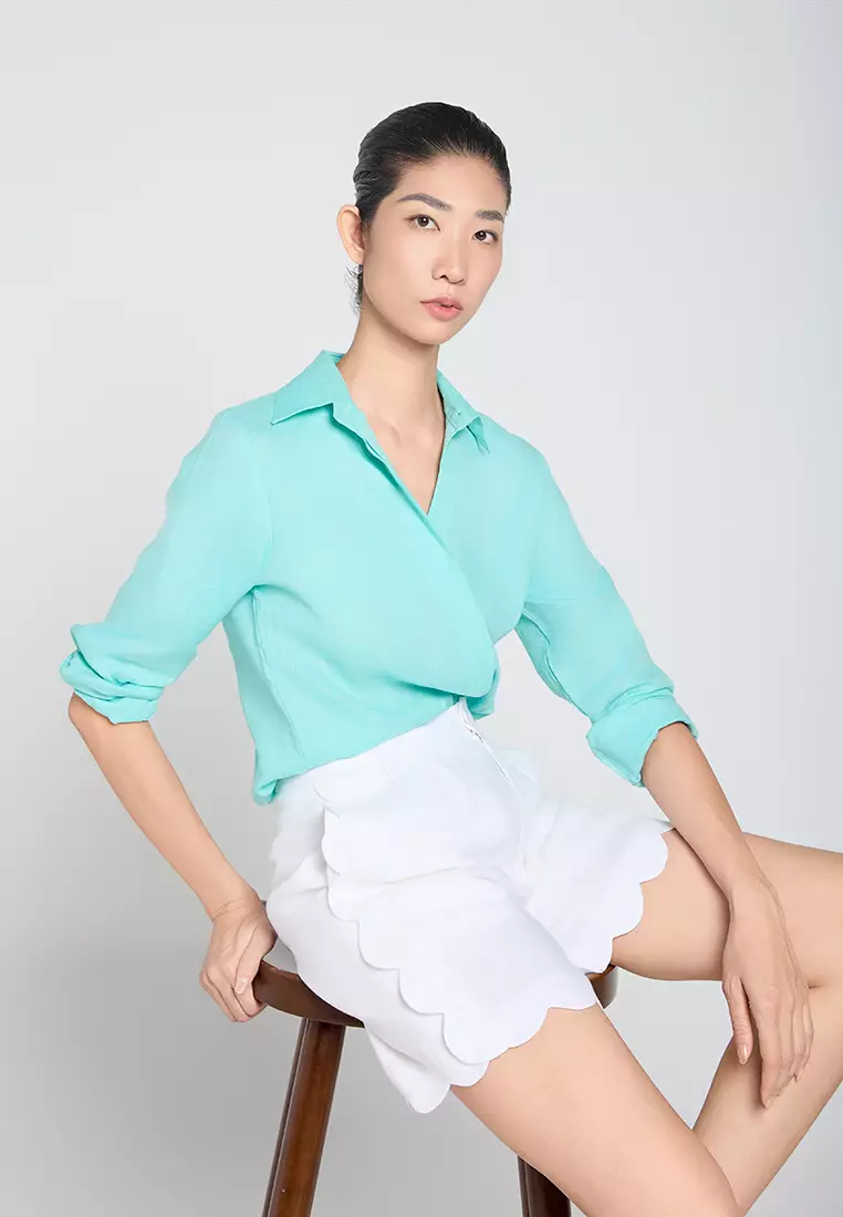 Jagged Hem Linen Shorts
