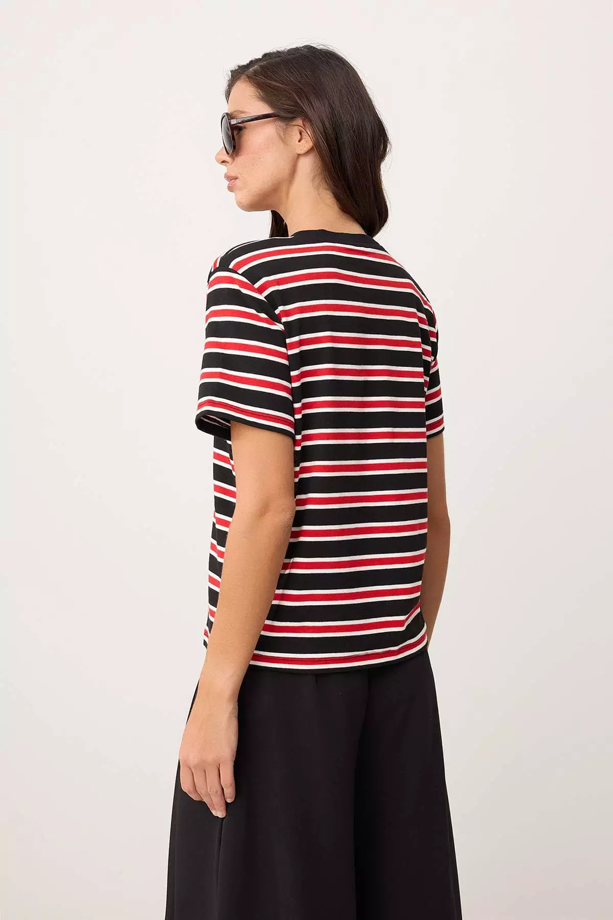 Red Striped Regular/Normal Fit Short Sleeve Tok 1% Cotton Padded Knitted T-Shirt Twoss26Ts31