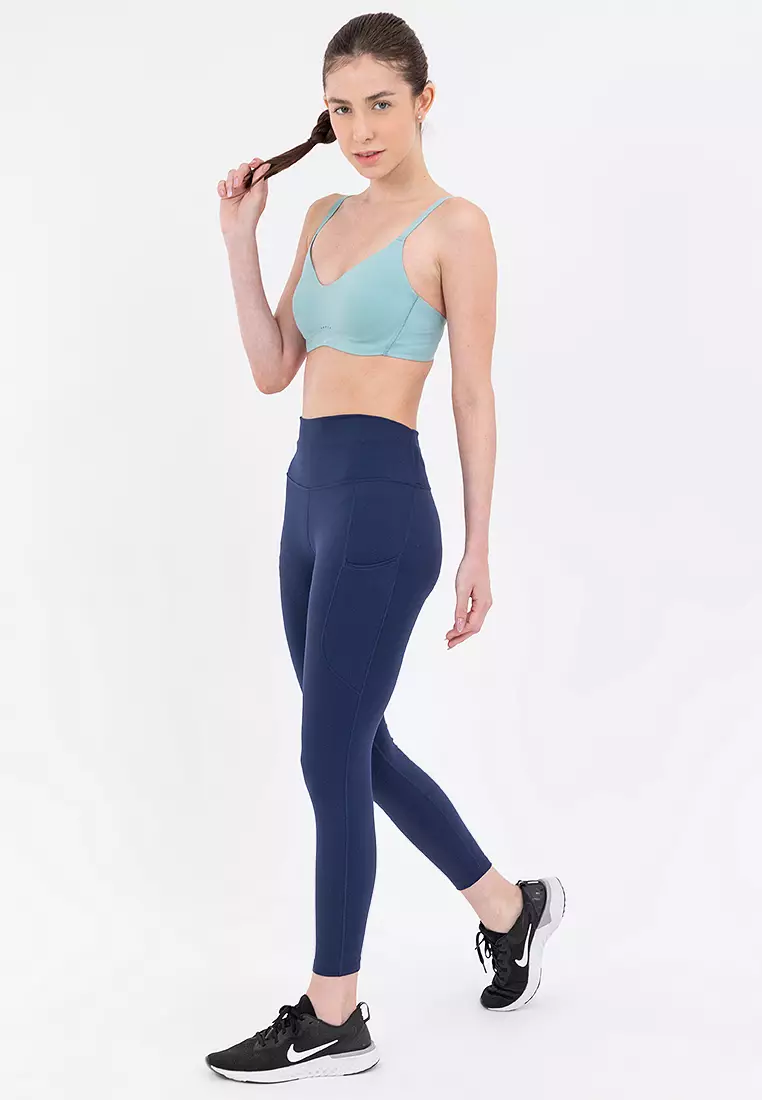 One Women's High-Waisted 7/8 Leggings with Pockets