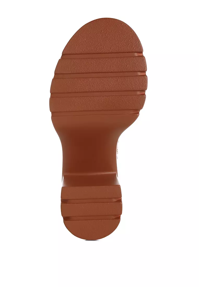 Sandal hak blok berhias stud warna cokelat