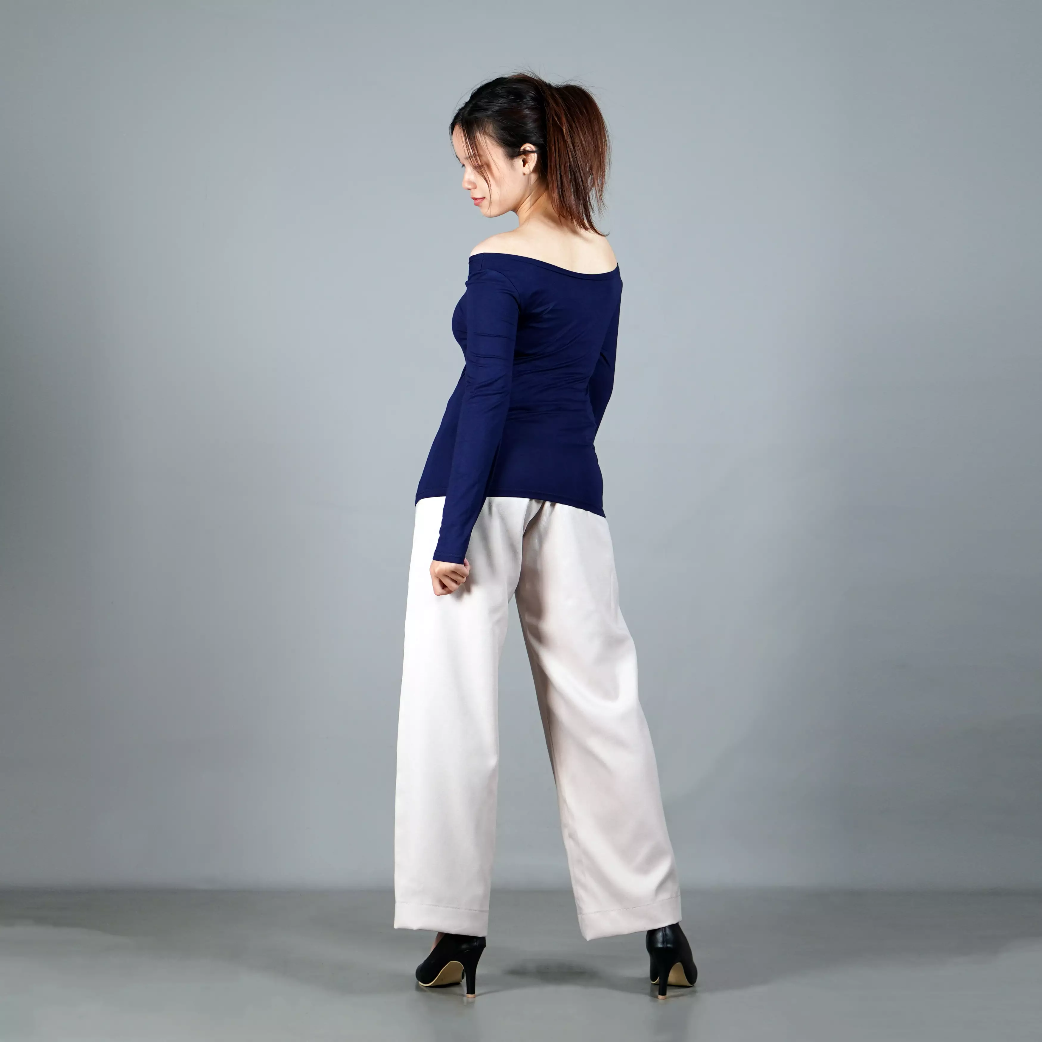 SABRINA TOP Long Sleeves Baju Sabrina Lengan Panjang - NAVY BLUE