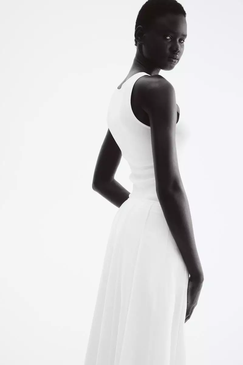 Flared linen-blend skirt