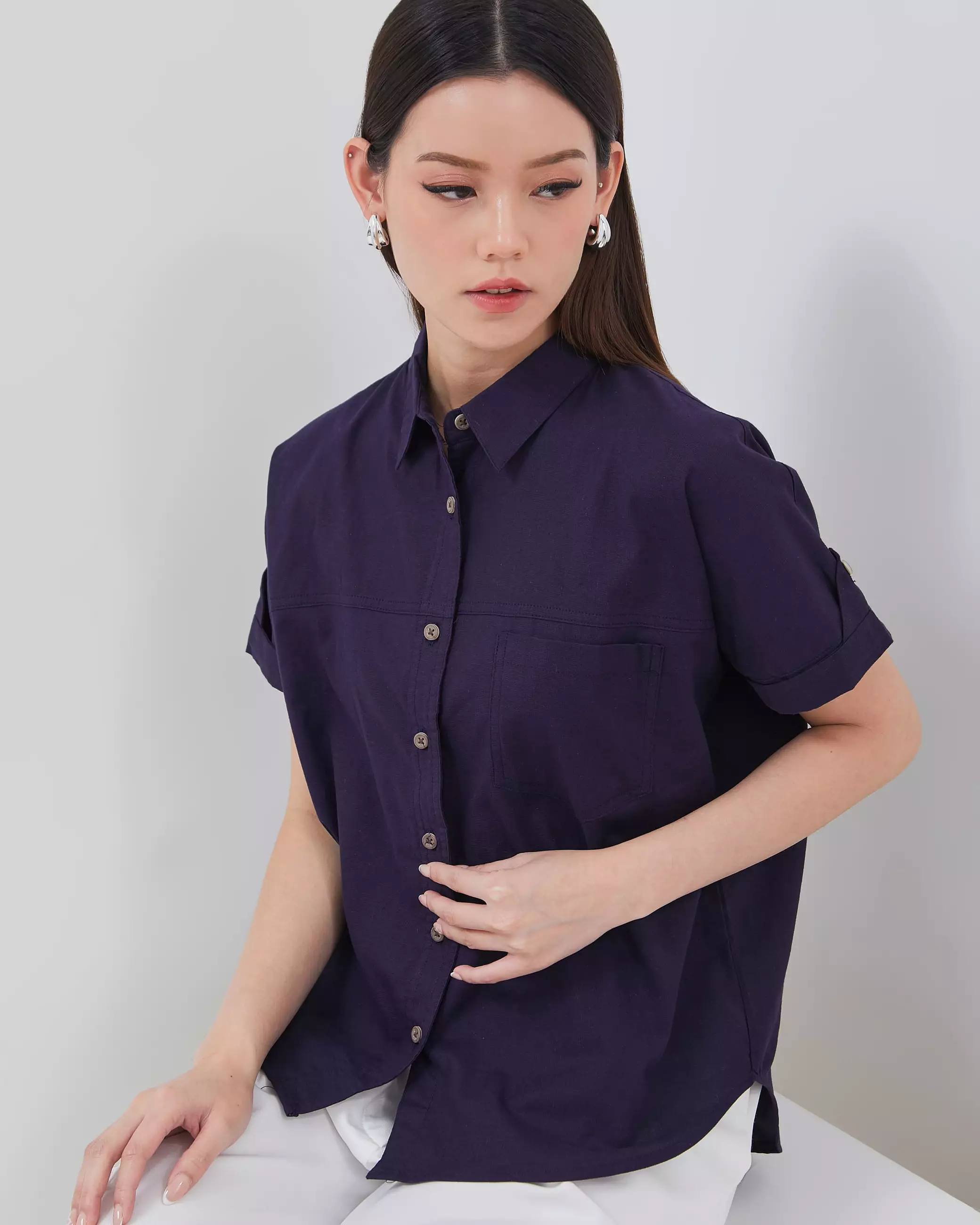 Urban Exchange Kemeja Alisha Violet - Kemeja Basic Lengan Pendek