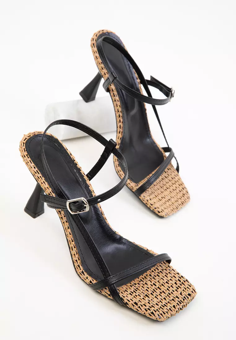 Wicker Classic Heeled Shoes