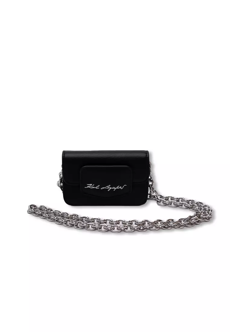 Arrow Logo Monogram Wallet on Chain