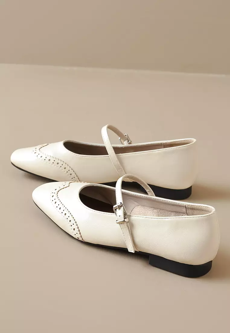Brogue Microfiber Leather Mary Jane Shoes WW821-1