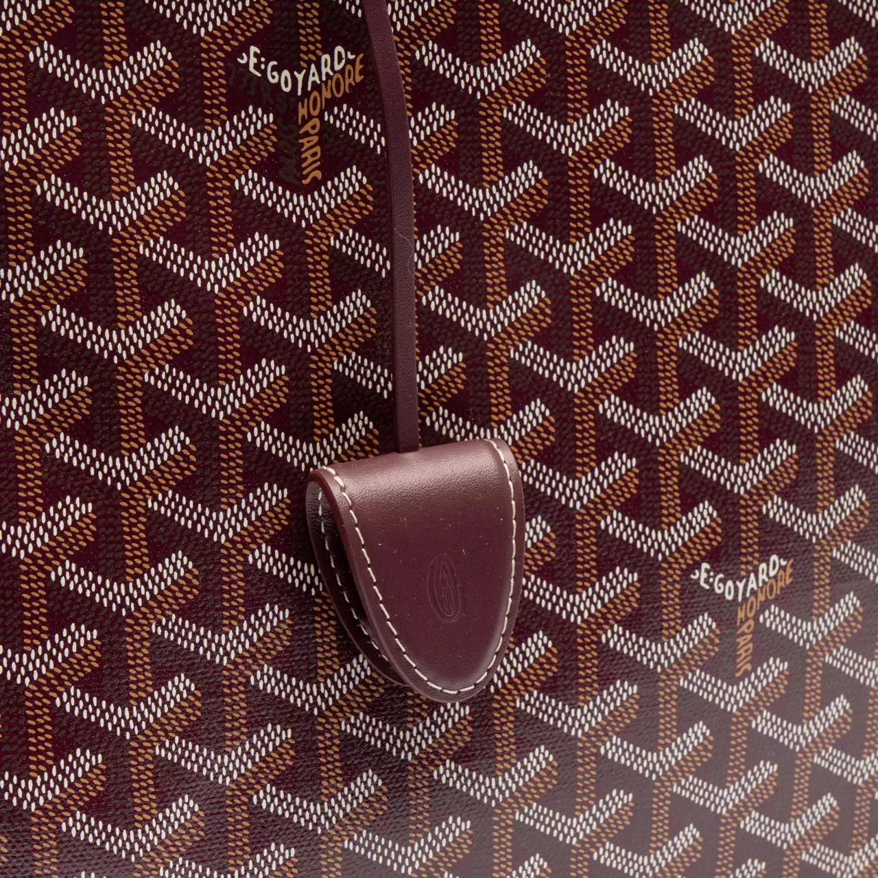 Bellechase Biaude PM Tote Bag Burgundy