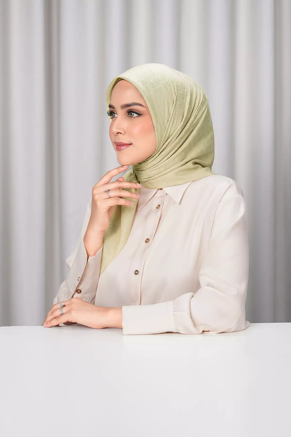 Everyday Tapis Embossed 2.0 - Pale Olive