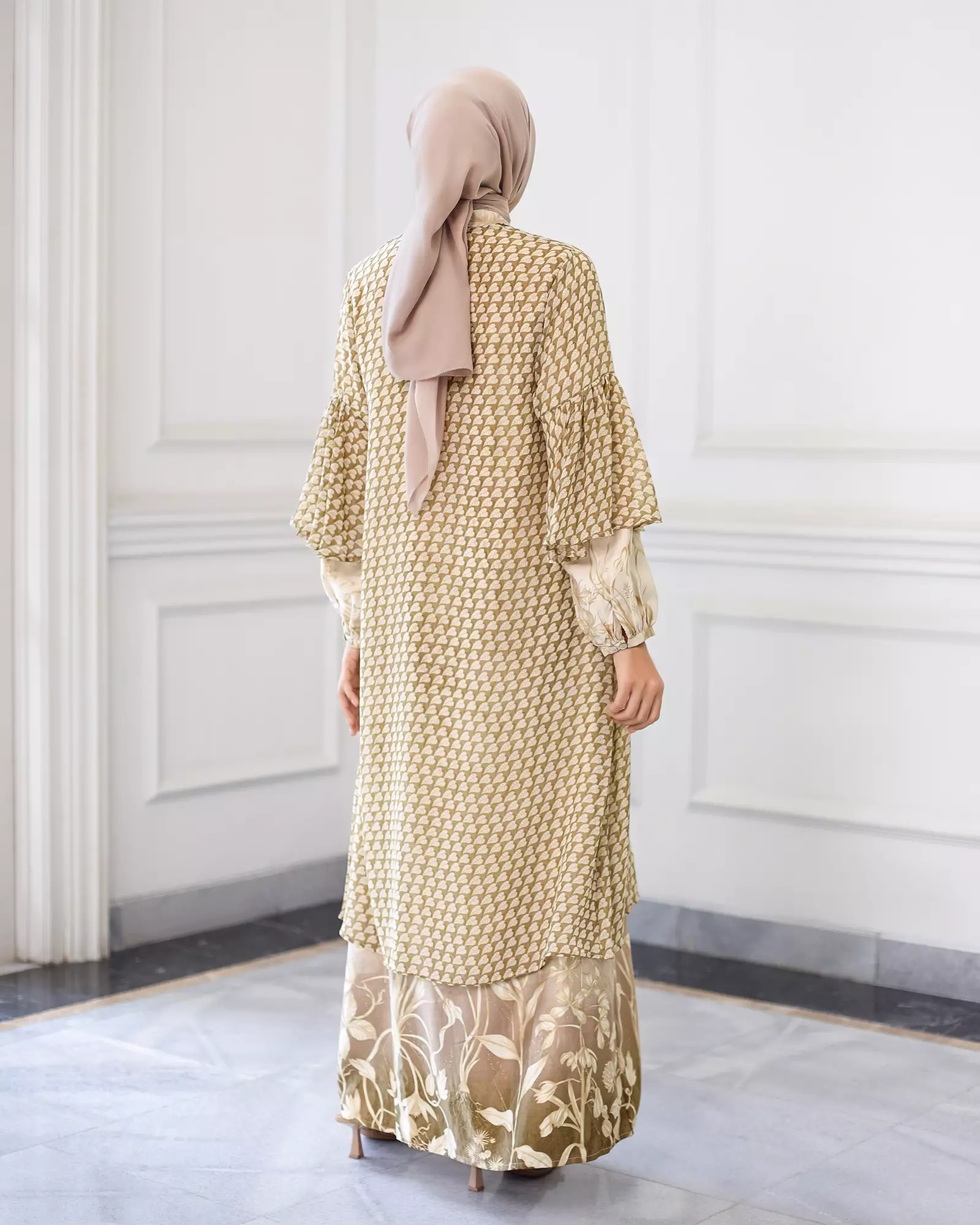 Geulis.id LUNARA SET DRESS - Gold