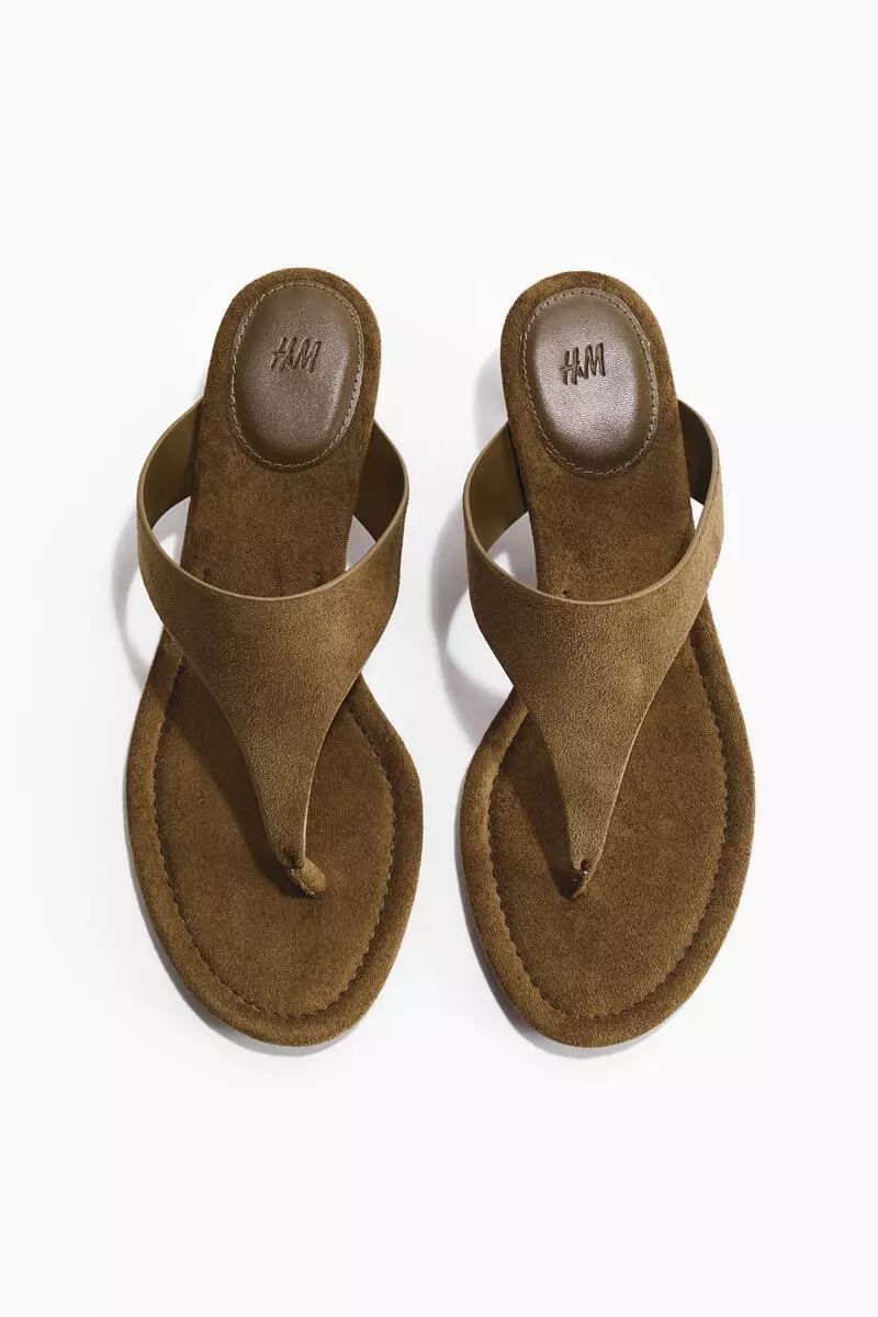 Kitten-heeled sandals