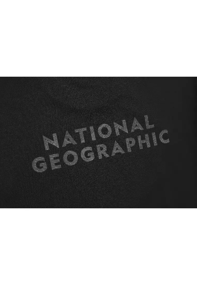 【NATIONAL GEOGRAPHIC】TORQUATUS SMALL LOGO半袖Tシャツ National Geographic Unisex TORQUATUS Small LOGO Graphic