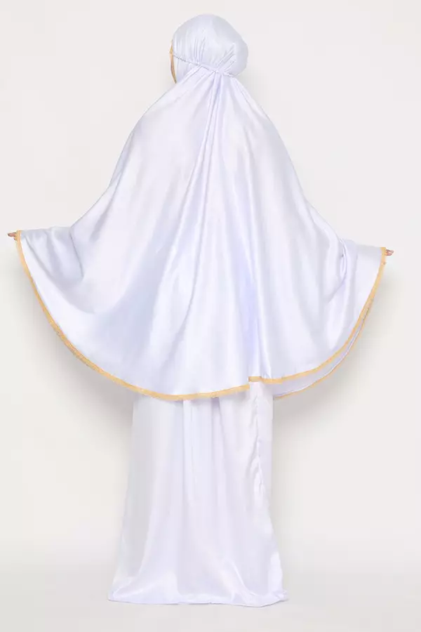 Mukena Rasyadah Fatinah