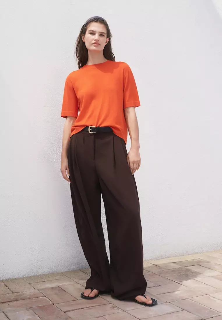 Short-Sleeved Fine-Knit Sweater