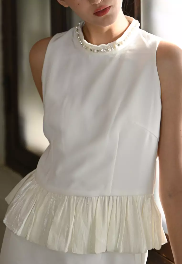 高领珍珠设计套装