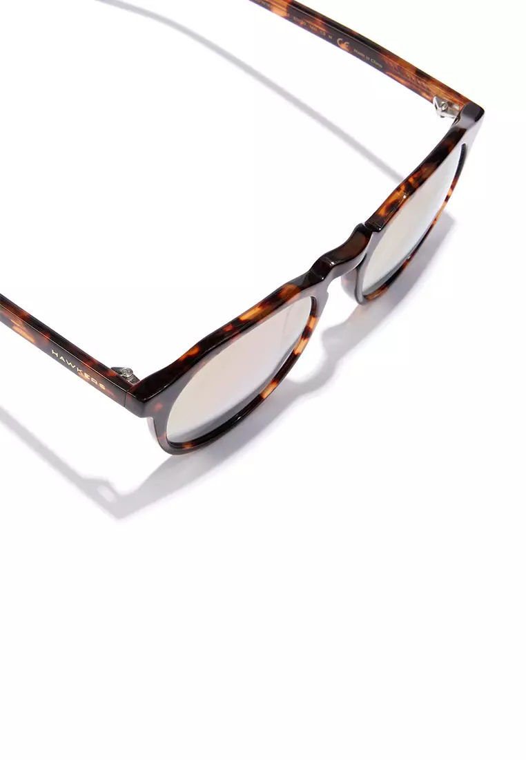 HAWKERS Carey Rose Gold WARWICK X Sunglasses for Men and Women. Official Product Designed in Spain