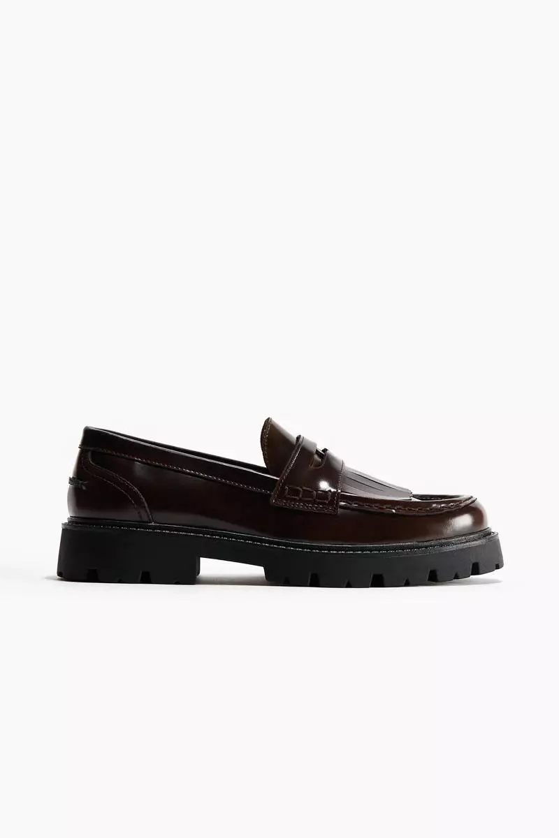 Fringe-trimmed loafers