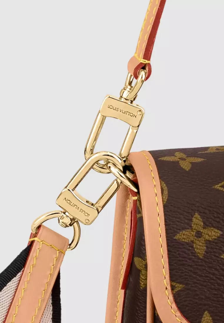 Diane Monogram Black